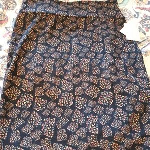 Lularoe Cassie